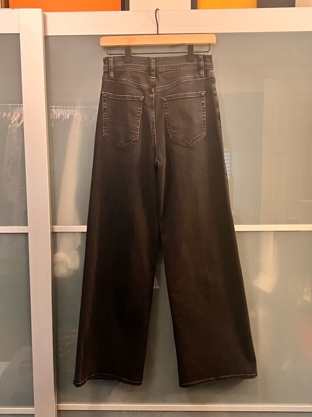 FRAME Le Slim Palazzo Jeans - Picture 9 of 14